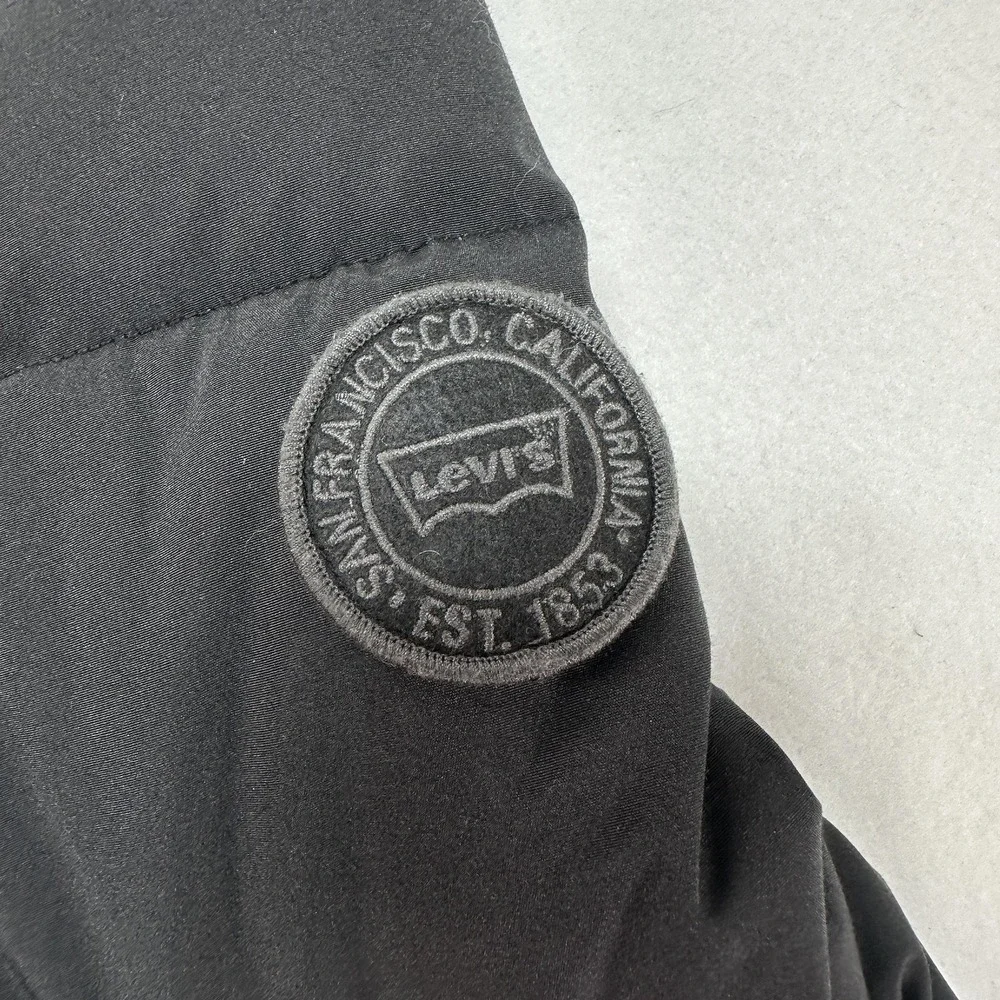 Levi's Jacket Mens 2XL Black Puffer Faux Fur Hood Button Front Winter Warm Prep